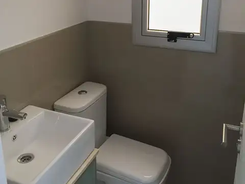 Departamento 3 ambientes con 4 baños