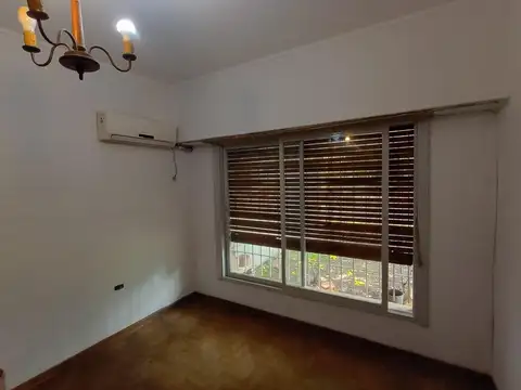 Casa en Alquiler 50 años