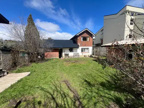 Casa 5 ambientes con 3 baños