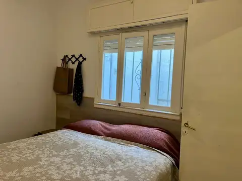 Depto Tipo Casa 6 ambientes con 1 baño