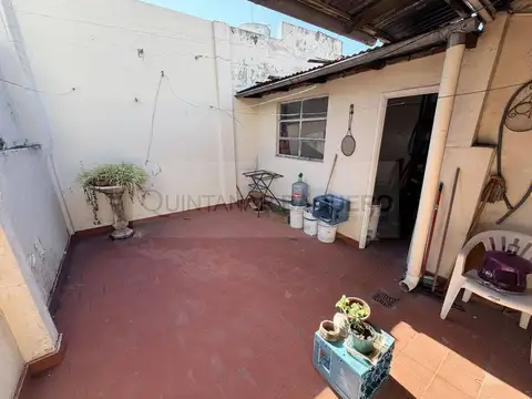 Depto Tipo Casa en Venta en Pompeya, USD 75.000