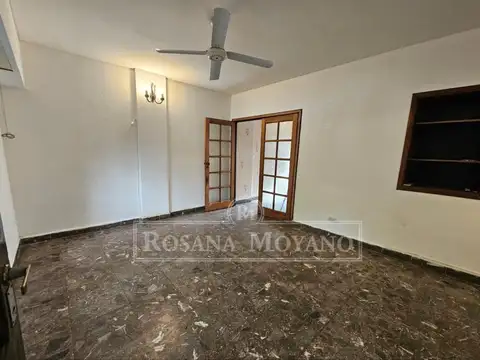 Dúplex de 4 ambientes , Escritorio, Patio, Terraza, Parrilla