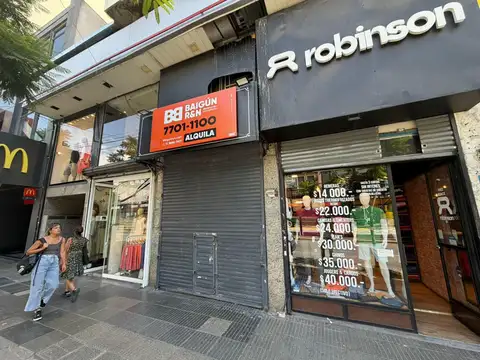 Av. Cabildo  al 2200
