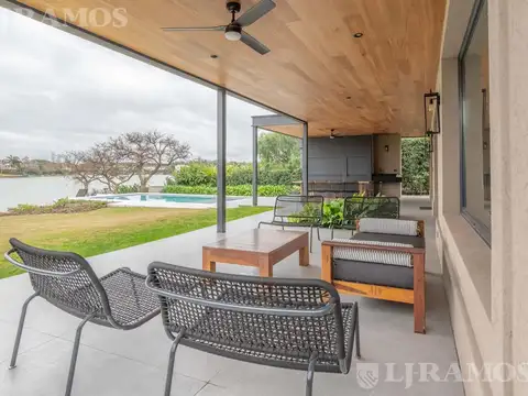 Casa en Alquiler en Santa Barbara, USD 9.000