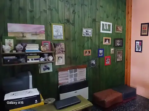 Casa 2 ambientes con 2 baños