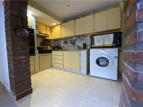 Depto Tipo Casa en Venta de 4 ambientes