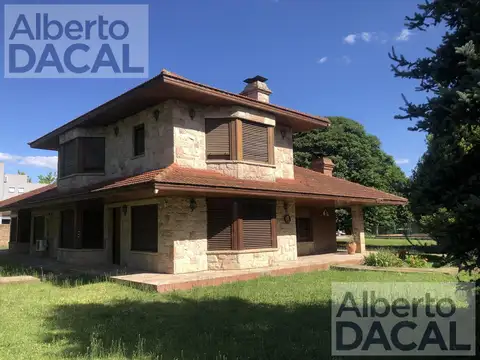 Casa en Venta de 4 dormitorios