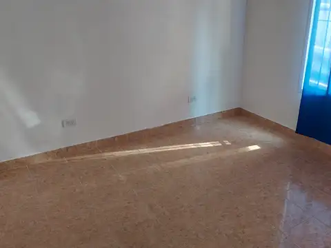 Casa en Alquiler en Del Viso, $ 550.000