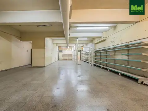 Local en Alquiler en Villa Urquiza, $ 5.950.000