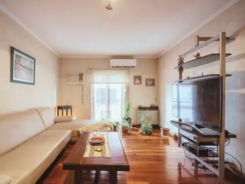 Campichuelo al 200 , Piso 2