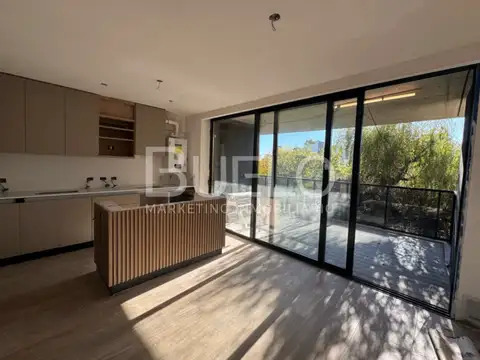 Venta Dúplex 4 Ambientes con Terraza, Jardín y Parrilla – Live Devoto