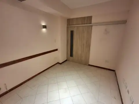 Zeballos al 700