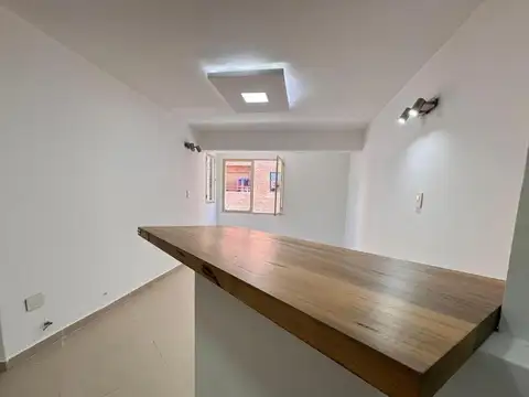 Venta Departamento 3 dormitorios y 2 baños  B° CENTRO