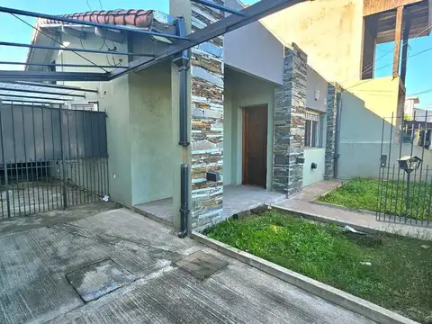 VENTA CASA 3AMB ITUZAINGO NORTE EN PB QUINCHO