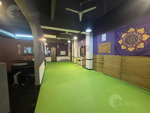 Local en Venta en Coghlan, USD 170.000