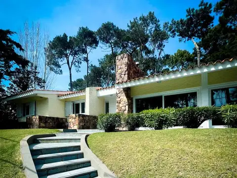Casa 4 dormitorios alquiler verano Punta del Este