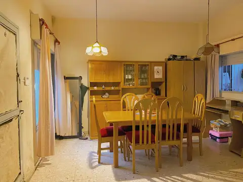 Venta Casa de Dos Dormitorios en Barrio Belgrano