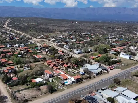 VENTA CASA AROYO DE LOS PATOS 2 DORM CERCA DE RUTA