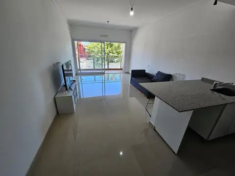 Departamento en Venta en Jose Leon Suarez, USD 49.000