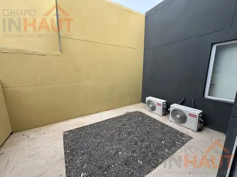 Depto Tipo Casa 3 ambientes con 2 baños