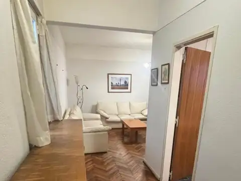 Corrientes 1800, Piso 2