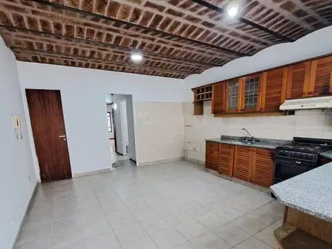 Depto Tipo Casa en Alquiler 20 años