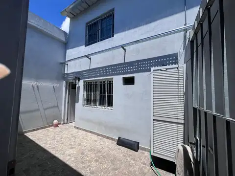 Depto Tipo Casa en Venta 5 años