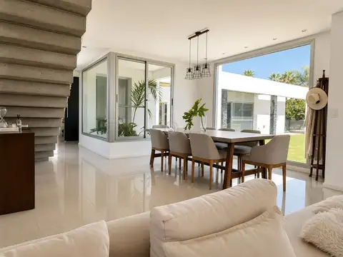 Casa en Venta en La Pradera I, USD 540.000