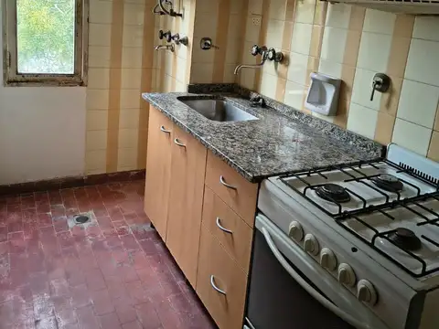 Departamento 2 ambientes con 1 baño
