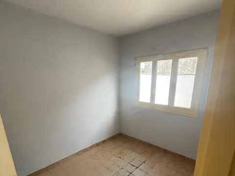 Depto Tipo Casa en Alquiler de 2 dormitorios