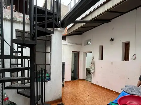 PH en  Miralla al 400 Liniers