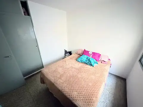 Departamento 5 ambientes con 1 baño