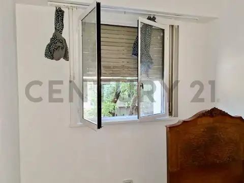Venta departamento 3 ambientes en Olivos con ascensor a una cuadra de Avenida