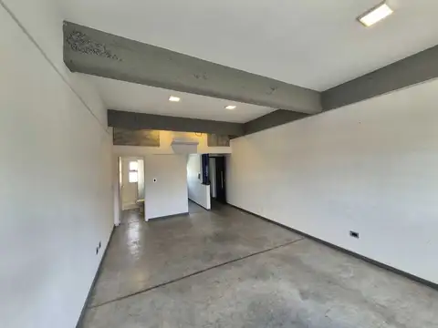 Departamento en Alquiler en Remedios de Escalada, $ 400.000