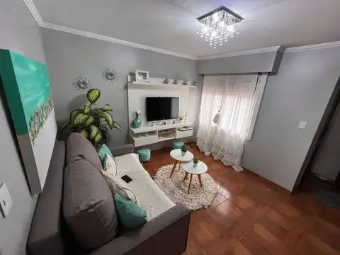 Casa en Venta en Moron, USD 74.000