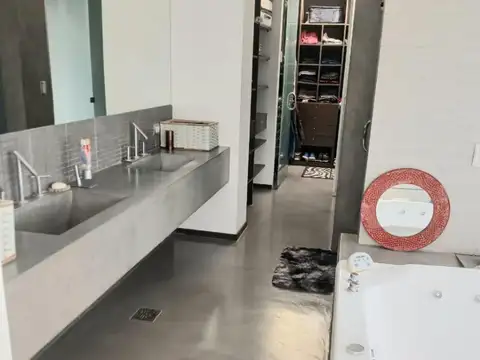 Casa en Venta en Belén de Escobar, USD 360.000