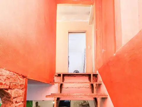 Depto Tipo Casa en Venta 26 años