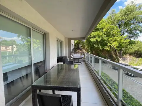 Departamento de tres ambientes en alquiler anual en La Magdalena