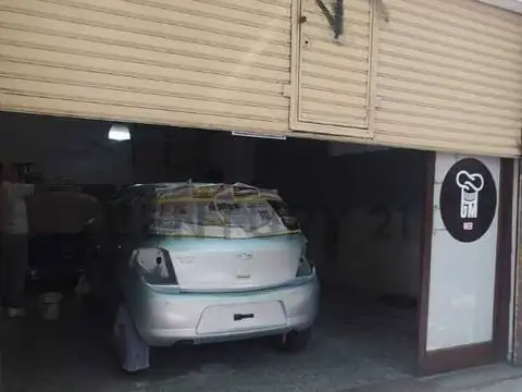 Excelente Local en Alquiler en Parque Chacabuco