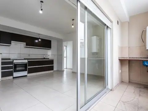 ALQUILA DEPARTAMENTO 2 AMB MONTE CASTRO, CABA