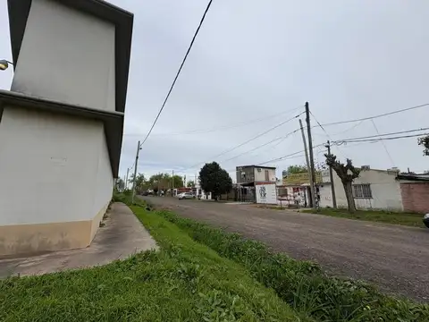 GALPÓN + OFICINAS EN VENTA CAMPANA