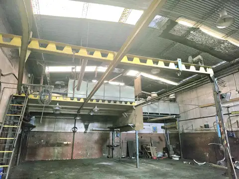 Galpón-Villa Ballester-Venta/ Alquiler