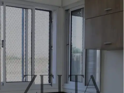 Casa 2 ambientes con 1 baño