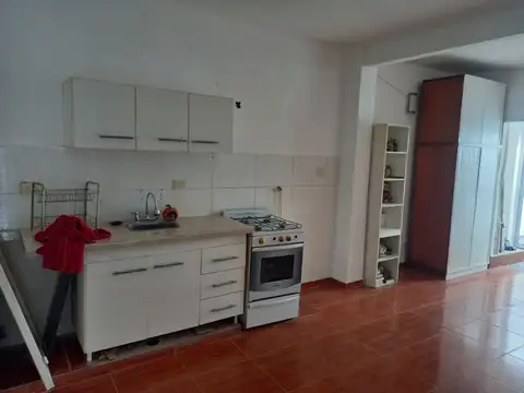 Depto Tipo Casa en Alquiler de Monoambiente