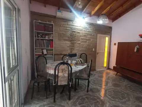 Depto Tipo Casa en Venta de 3 ambientes