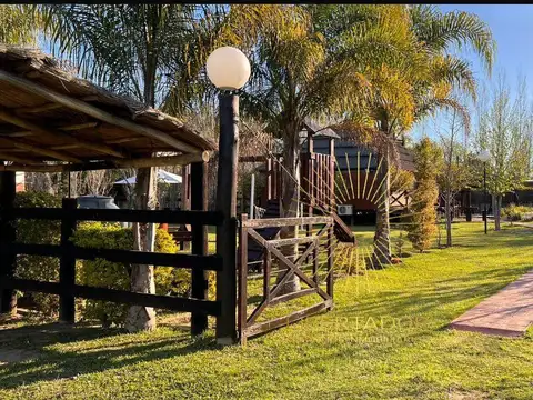 Complejo de Cabañas en Cayastá- Ruta 1(km68-69)