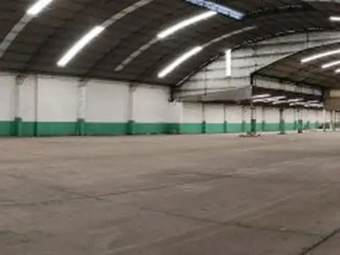 Galpon en Venta 160,26  mts Fondo