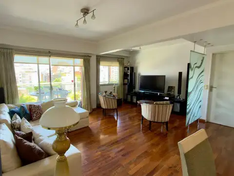 Departamento en Venta en Flores, USD 279.000