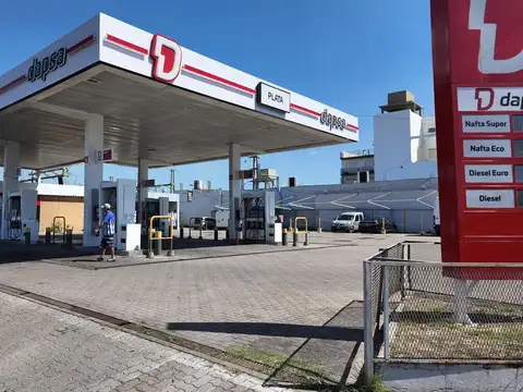 Av. la plata  al 1600