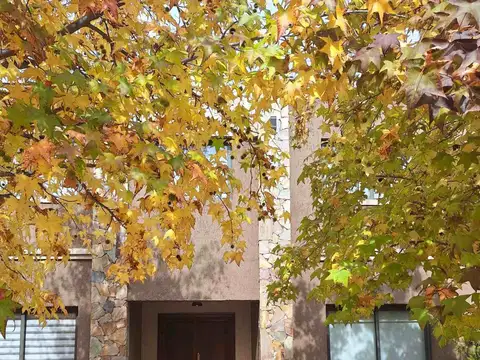 CASA APTA CREDITO, 4 DORMITORIOS - Lujan de Cuyo